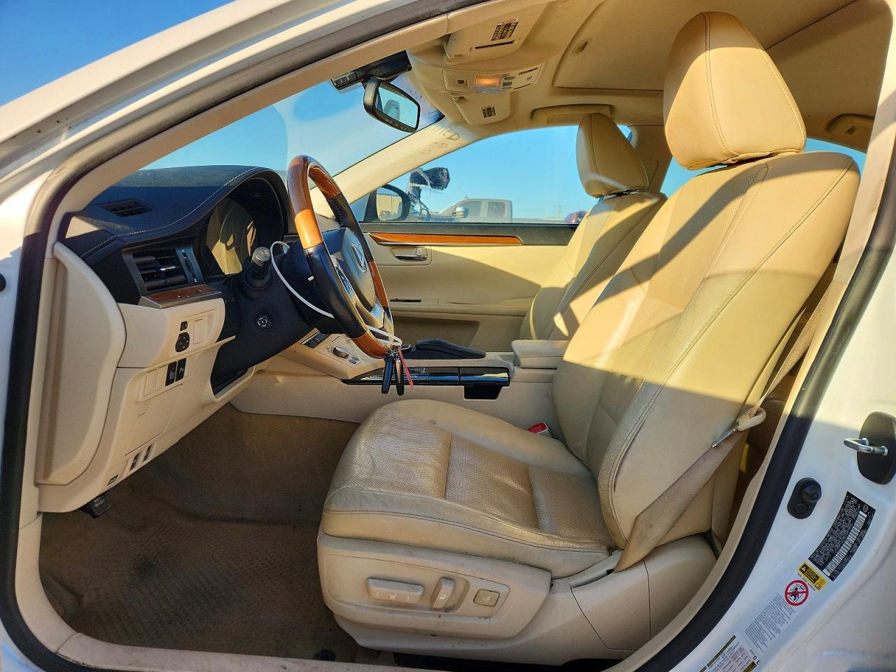 2014 LEXUS ES 300H