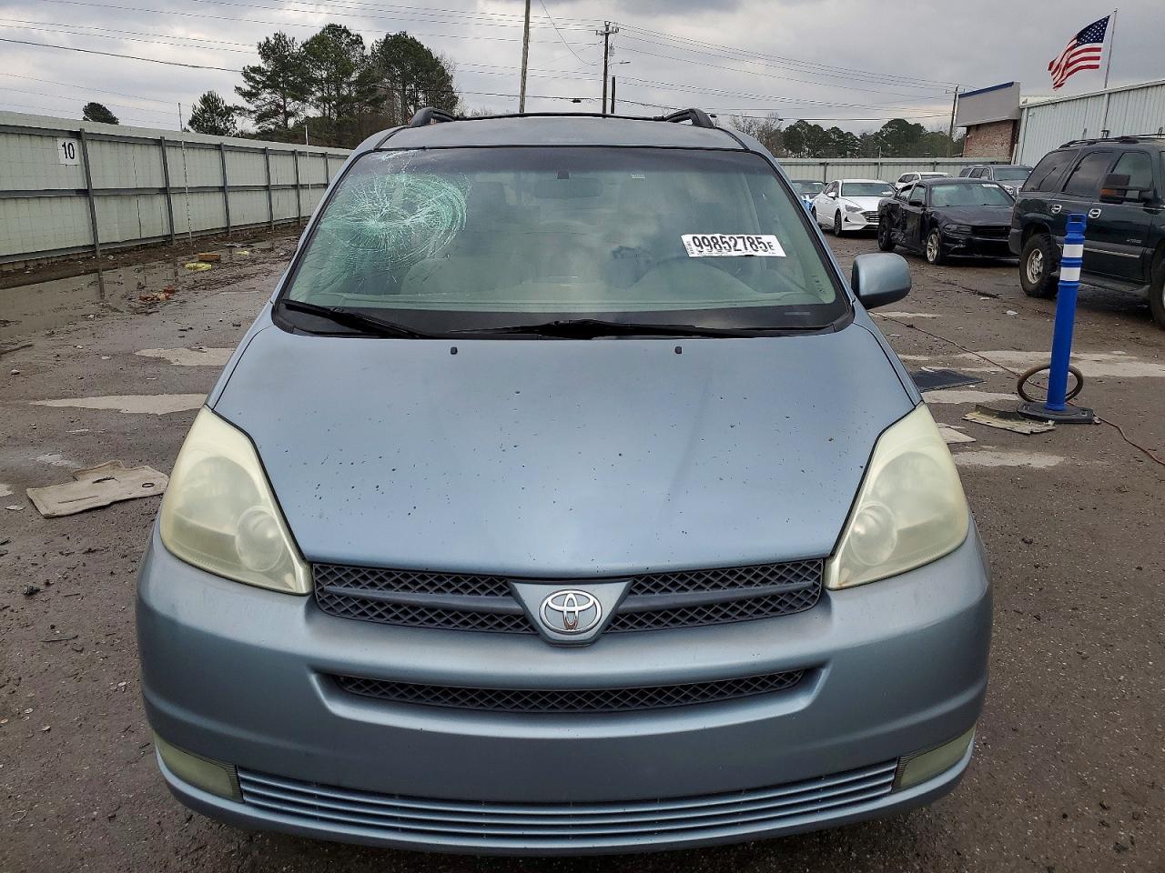 2005 TOYOTA SIENNA