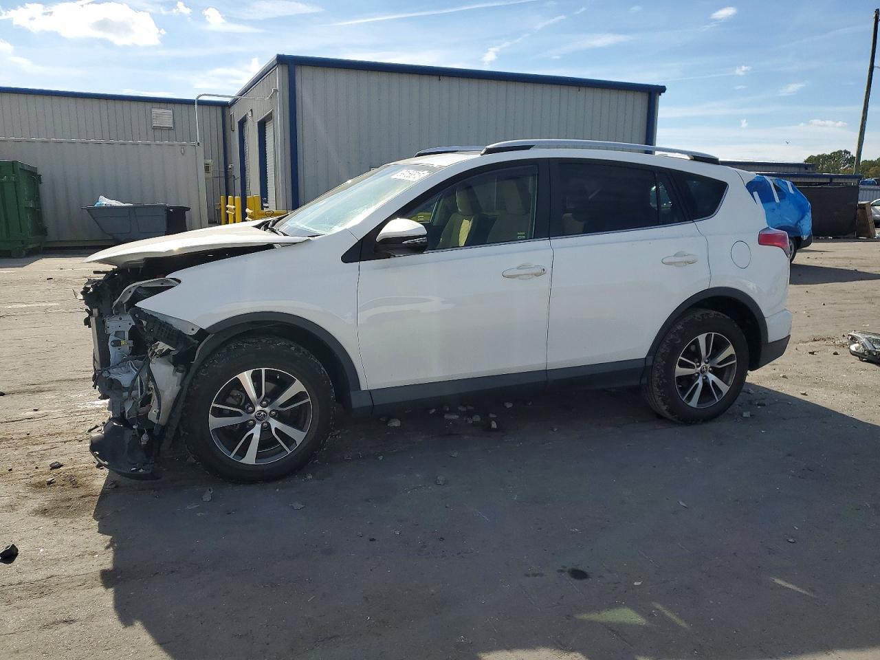 2016 TOYOTA RAV4