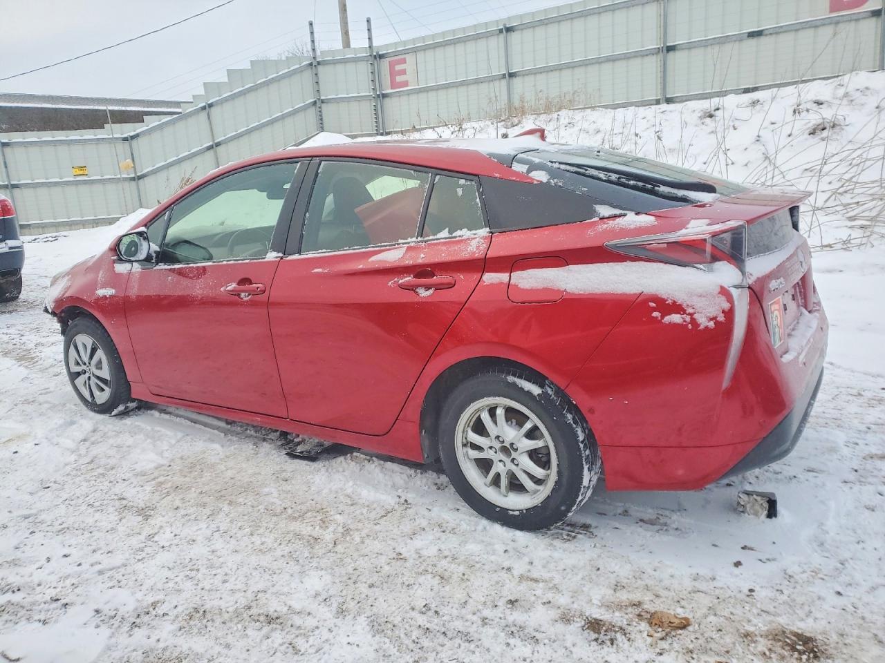 2017 TOYOTA PRIUS
