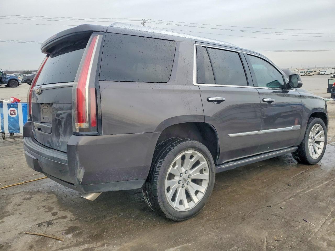 2016 CADILLAC ESCALADE