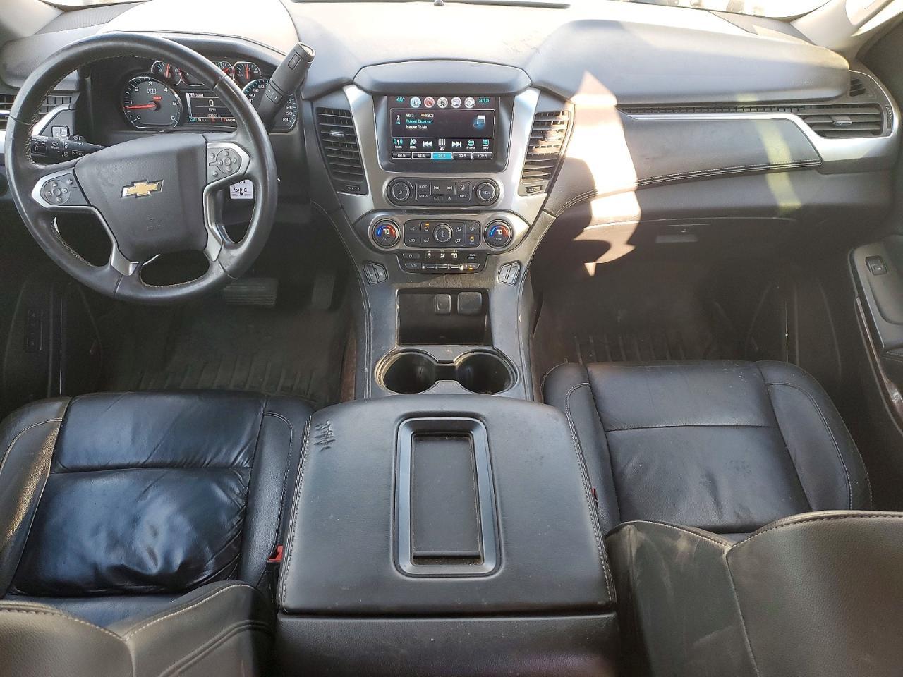 2016 CHEVROLET Suburban