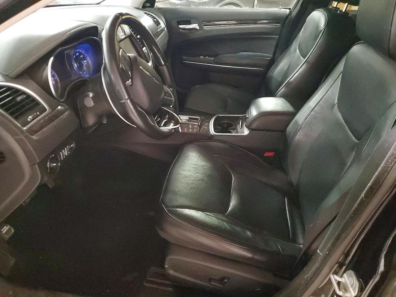 2015 CHRYSLER 300