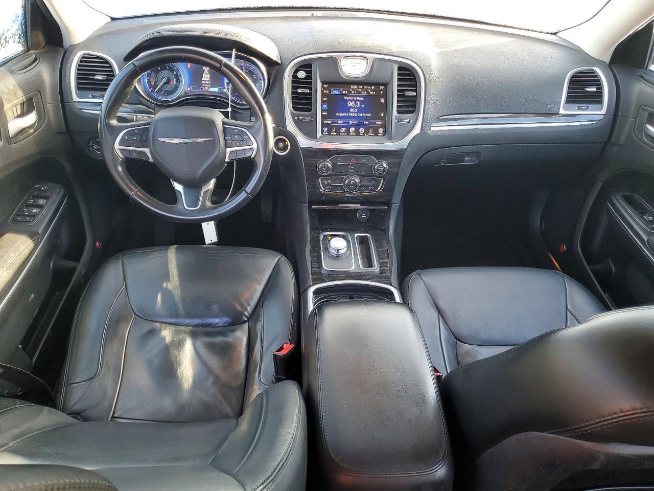 2015 CHRYSLER 300
