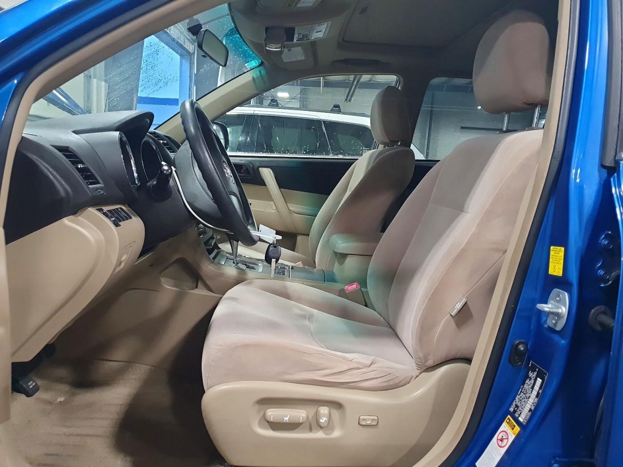 2009 TOYOTA HIGHLANDER