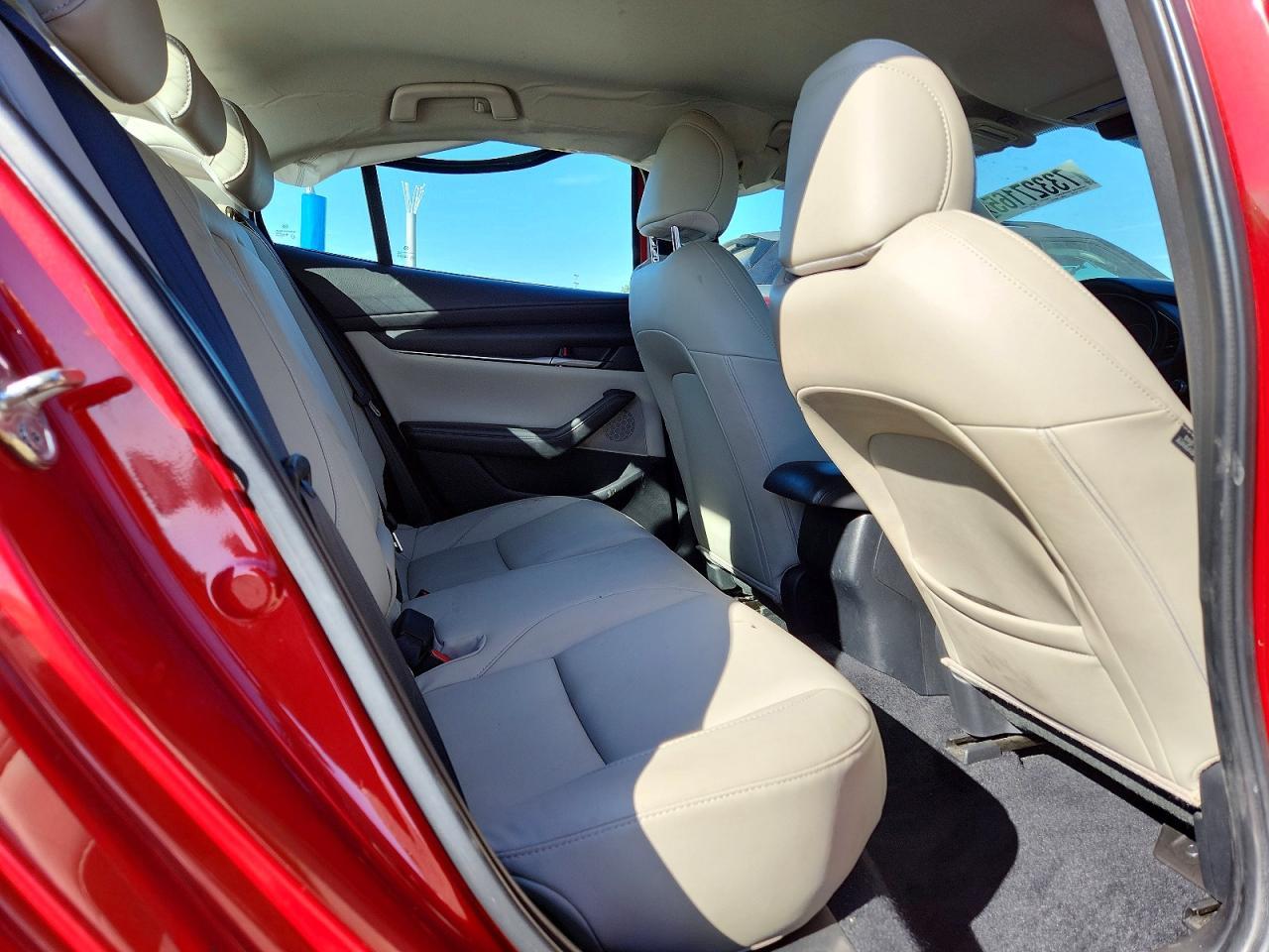 2020 MAZDA 3