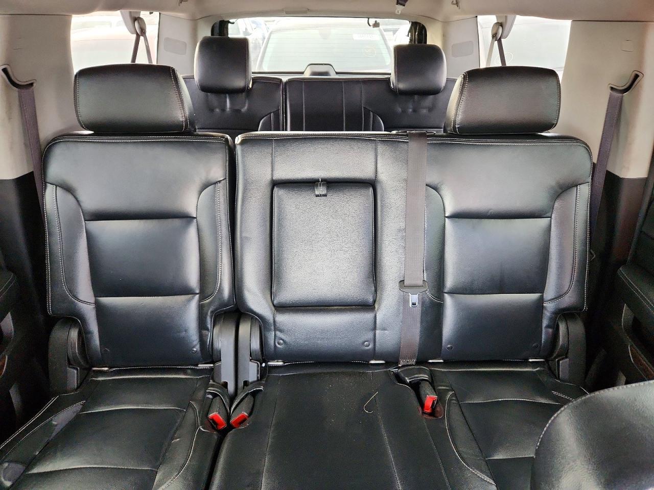 2017 CHEVROLET Suburban