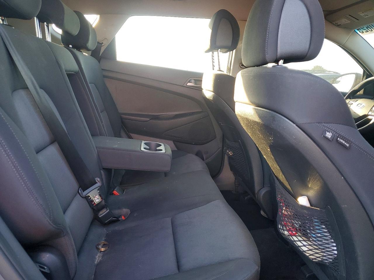 2017 HYUNDAI TUCSON