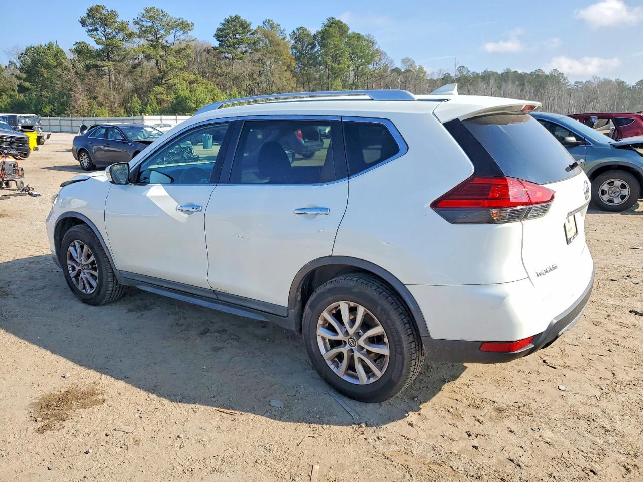2017 NISSAN Rogue Sport