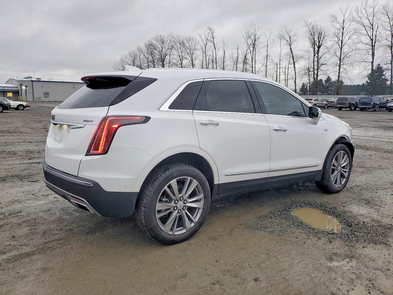 2025 CADILLAC XT5