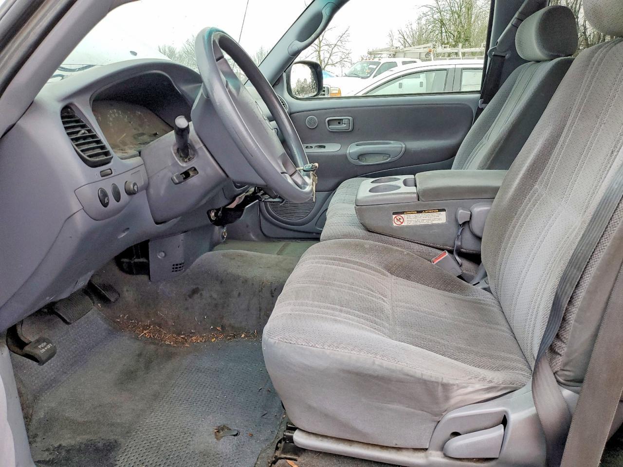 2000 TOYOTA TUNDRA