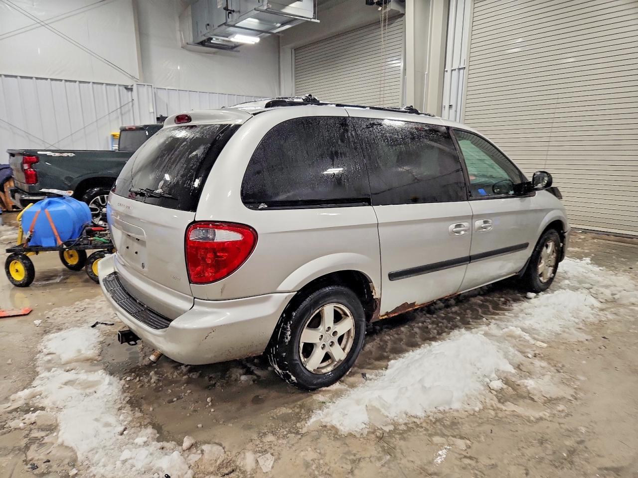 2005 DODGE CARAVAN