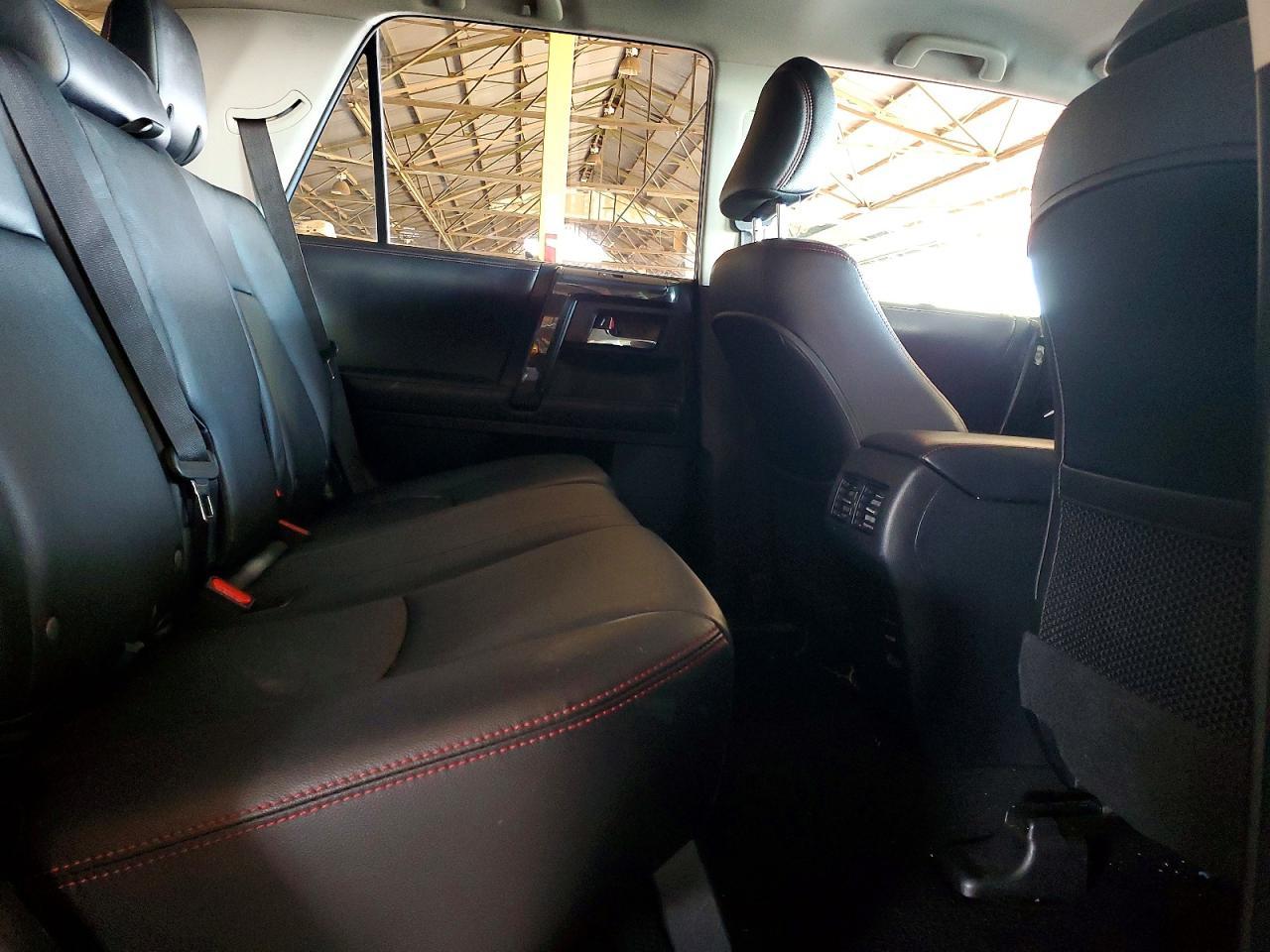 2018 TOYOTA 4Runner
