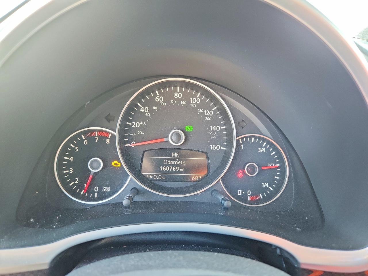 2012 VOLKSWAGEN Beetle