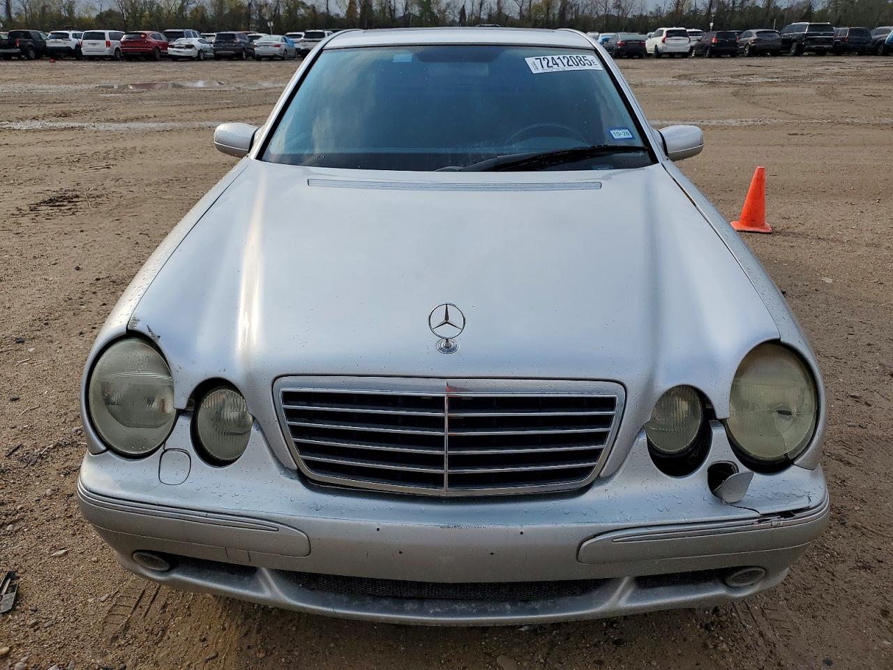 2001 MERCEDES-BENZ E-Class