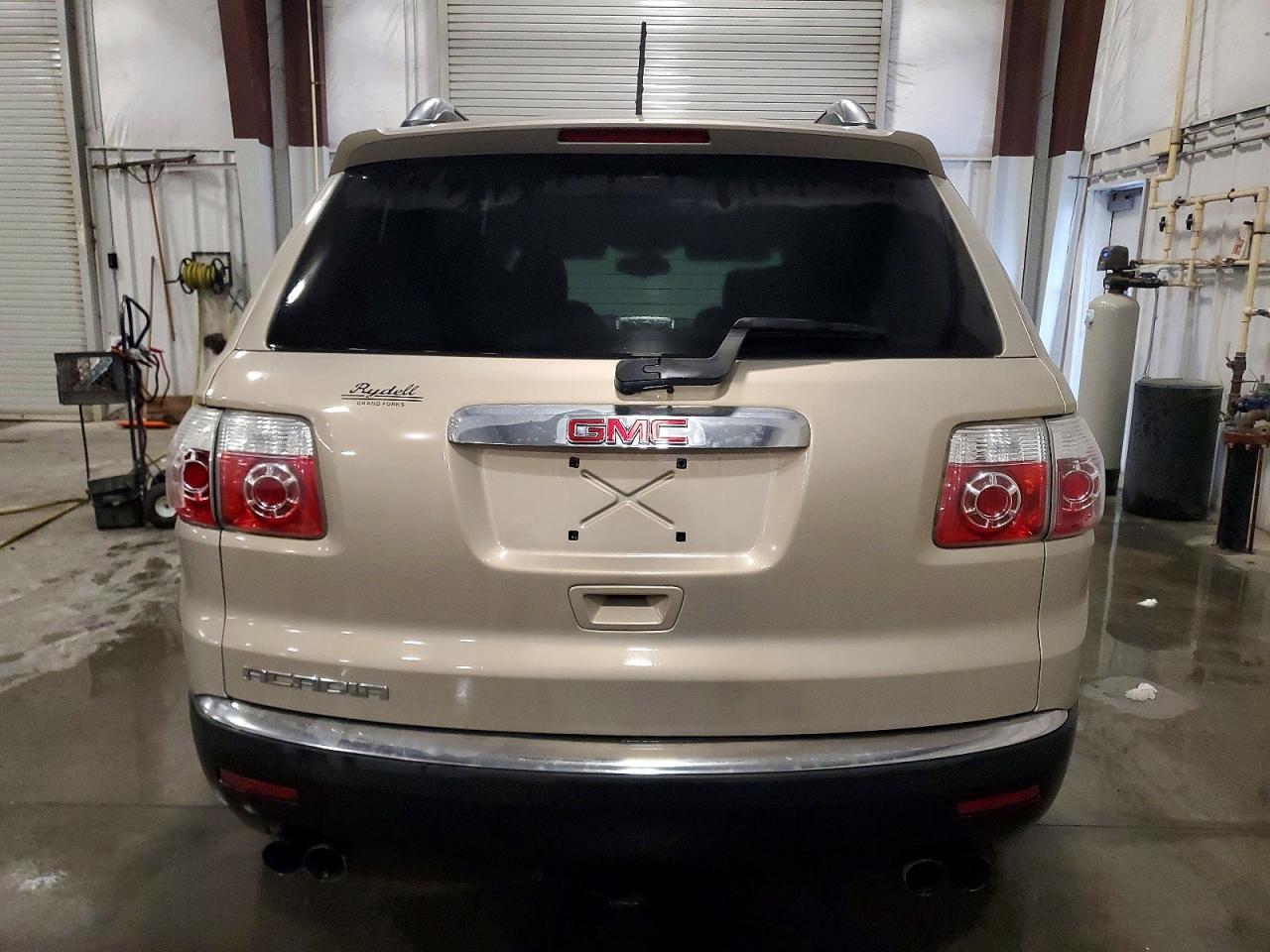 2009 GMC ACADIA
