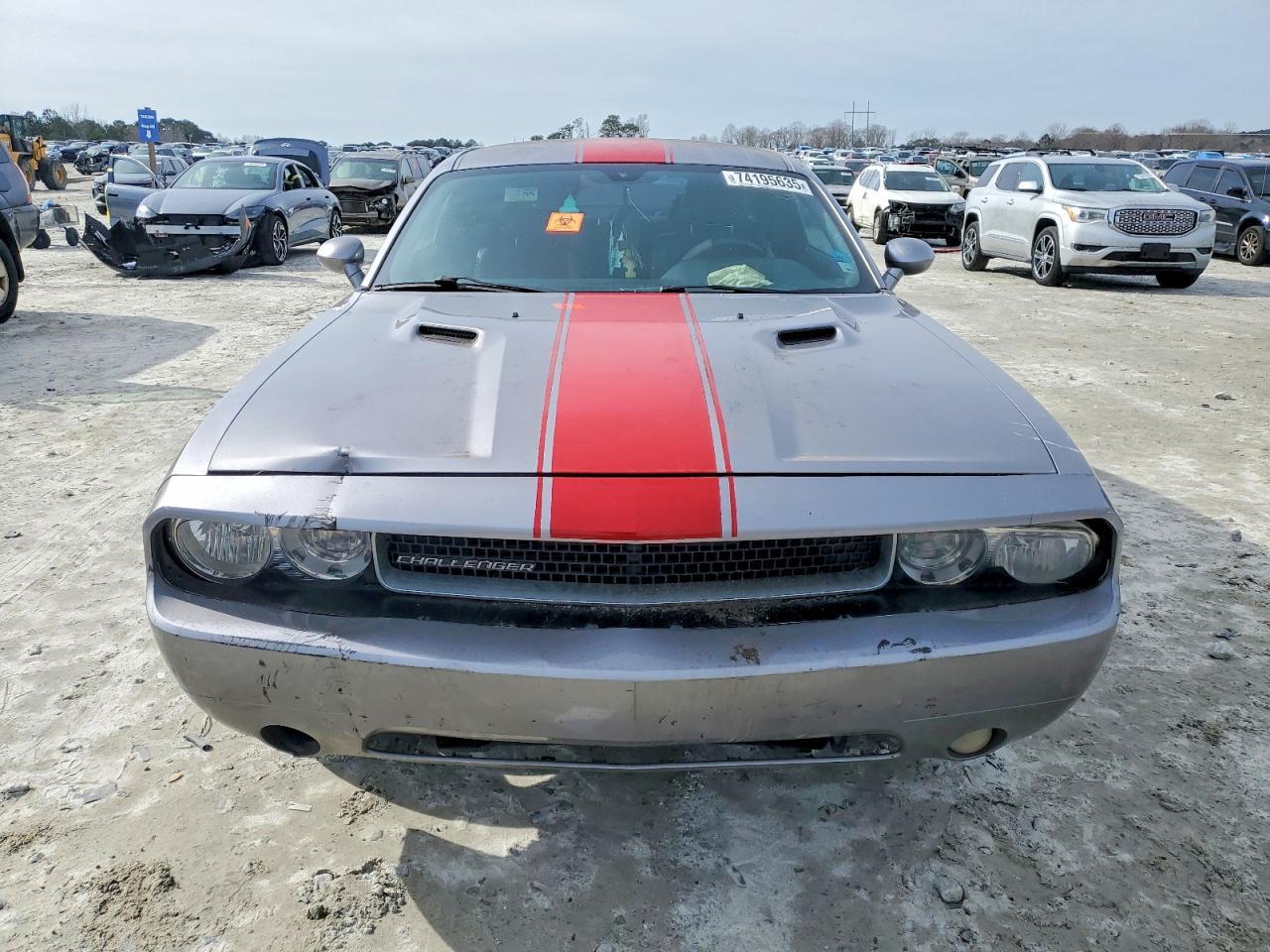 2013 DODGE Challenger