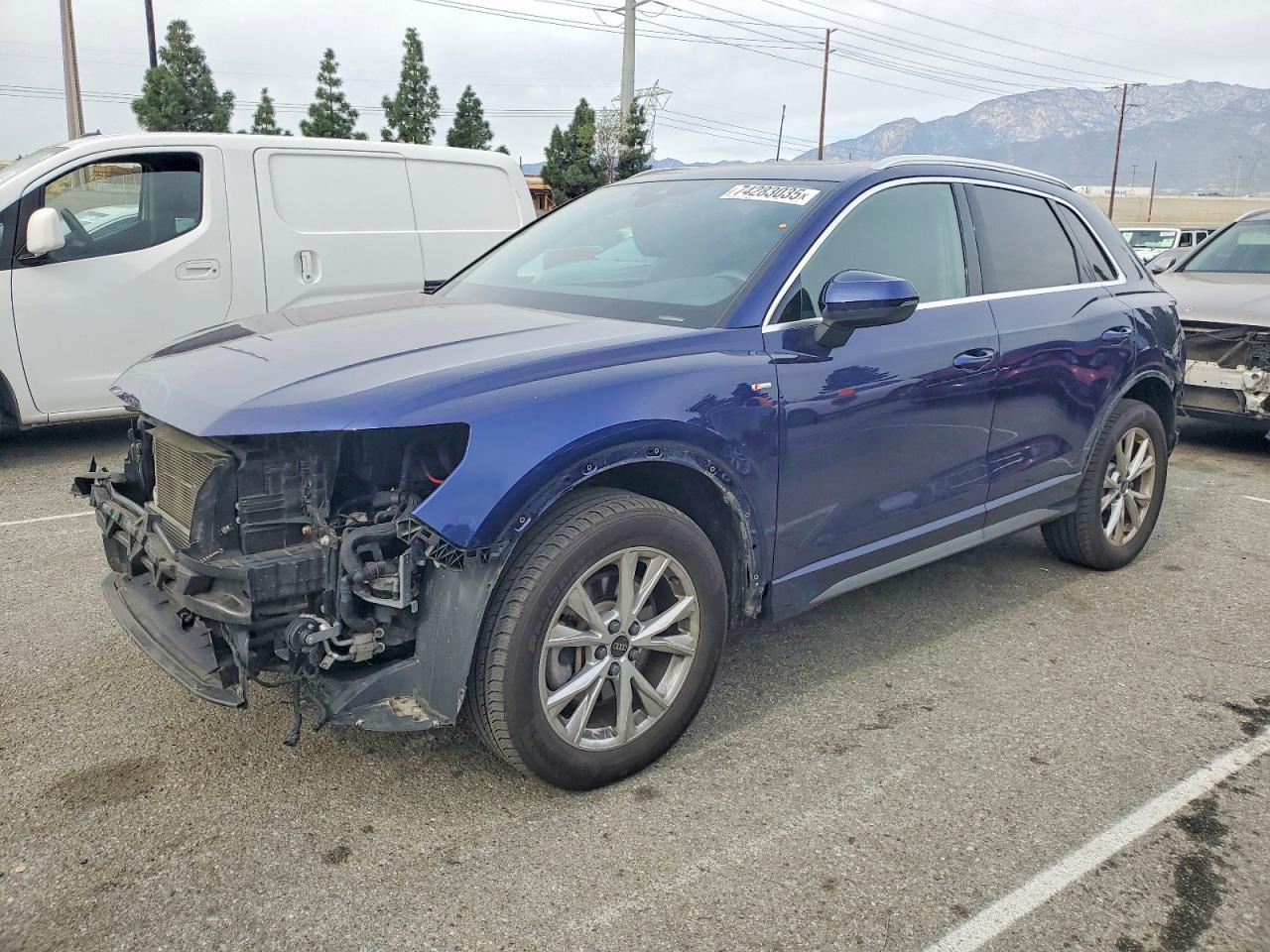 2022 AUDI Q3