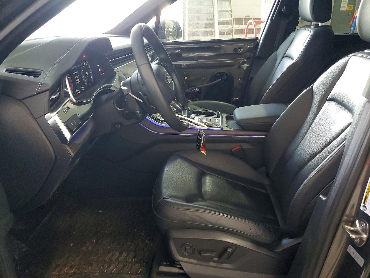 2023 AUDI Q7