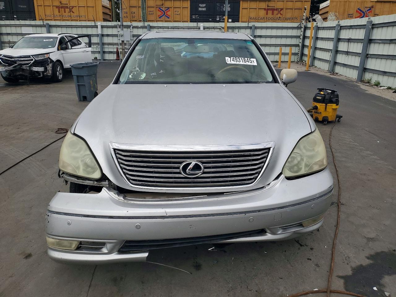2004 LEXUS Ls 430