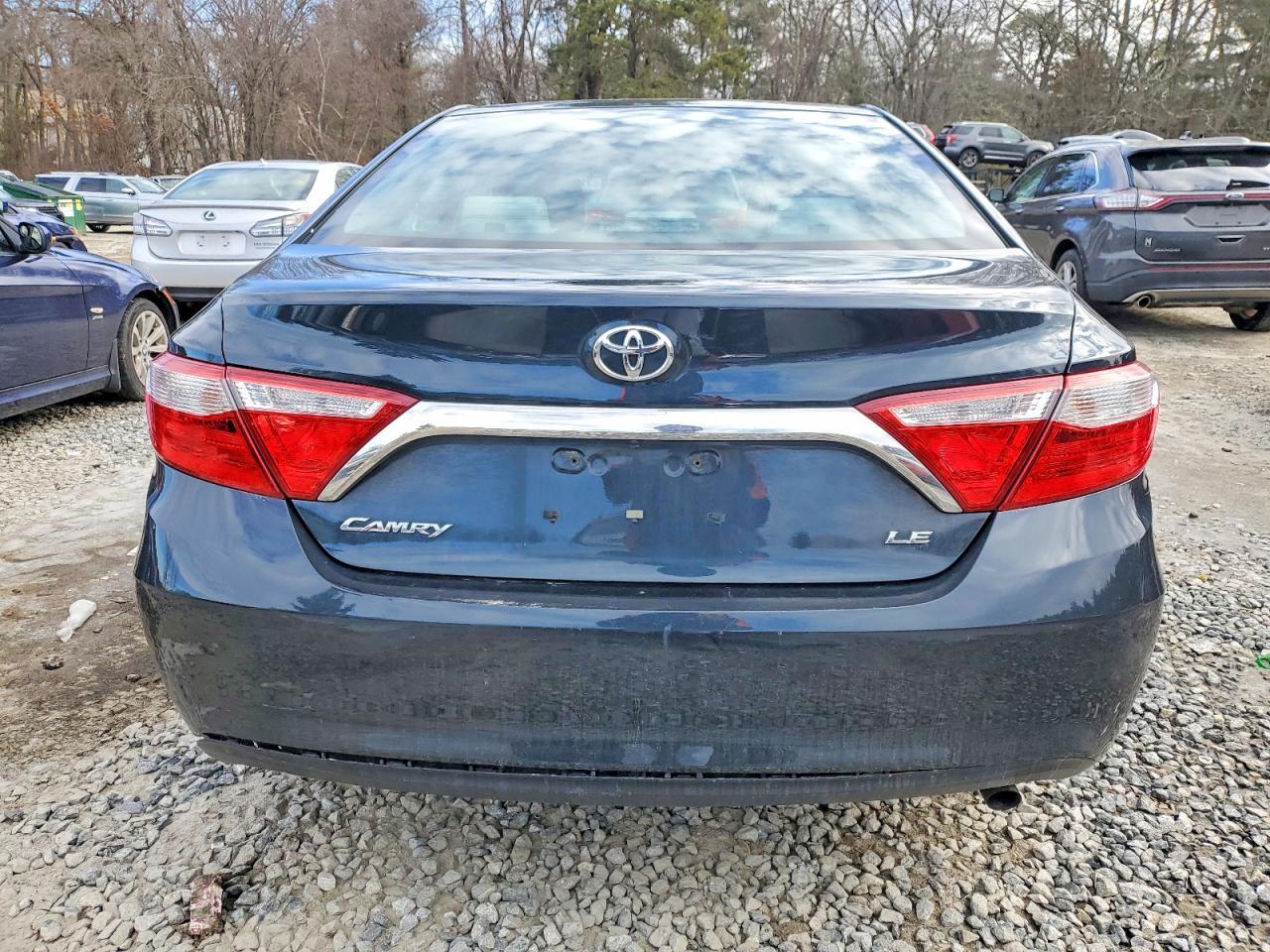 2016 TOYOTA CAMRY