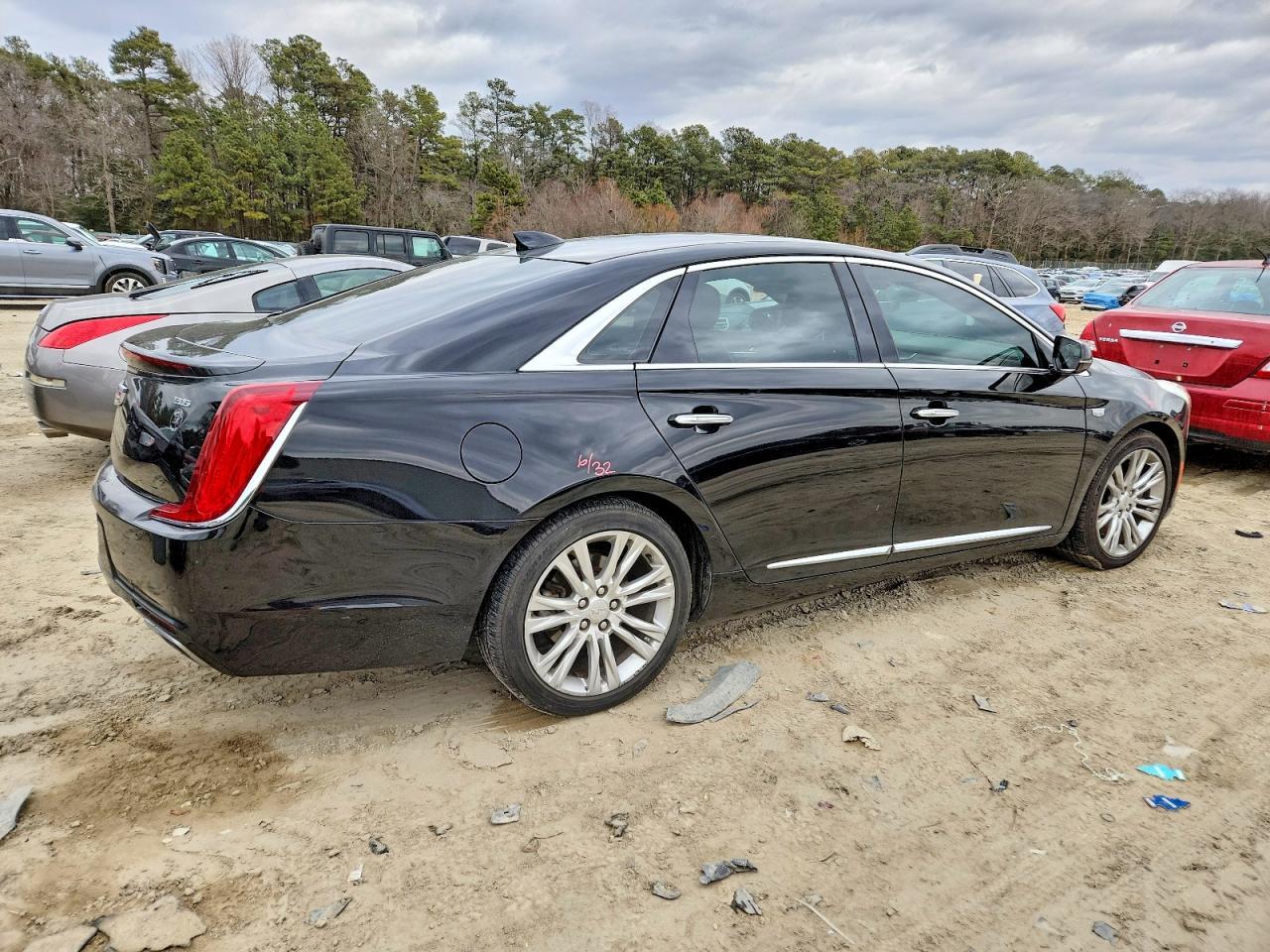 2018 CADILLAC XTS