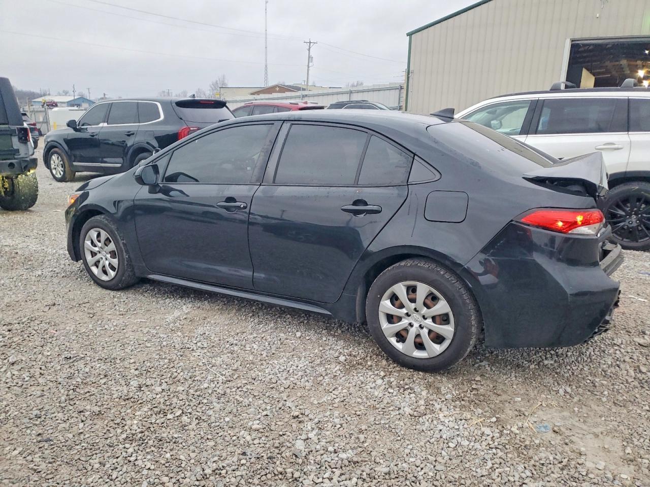 2021 TOYOTA COROLLA