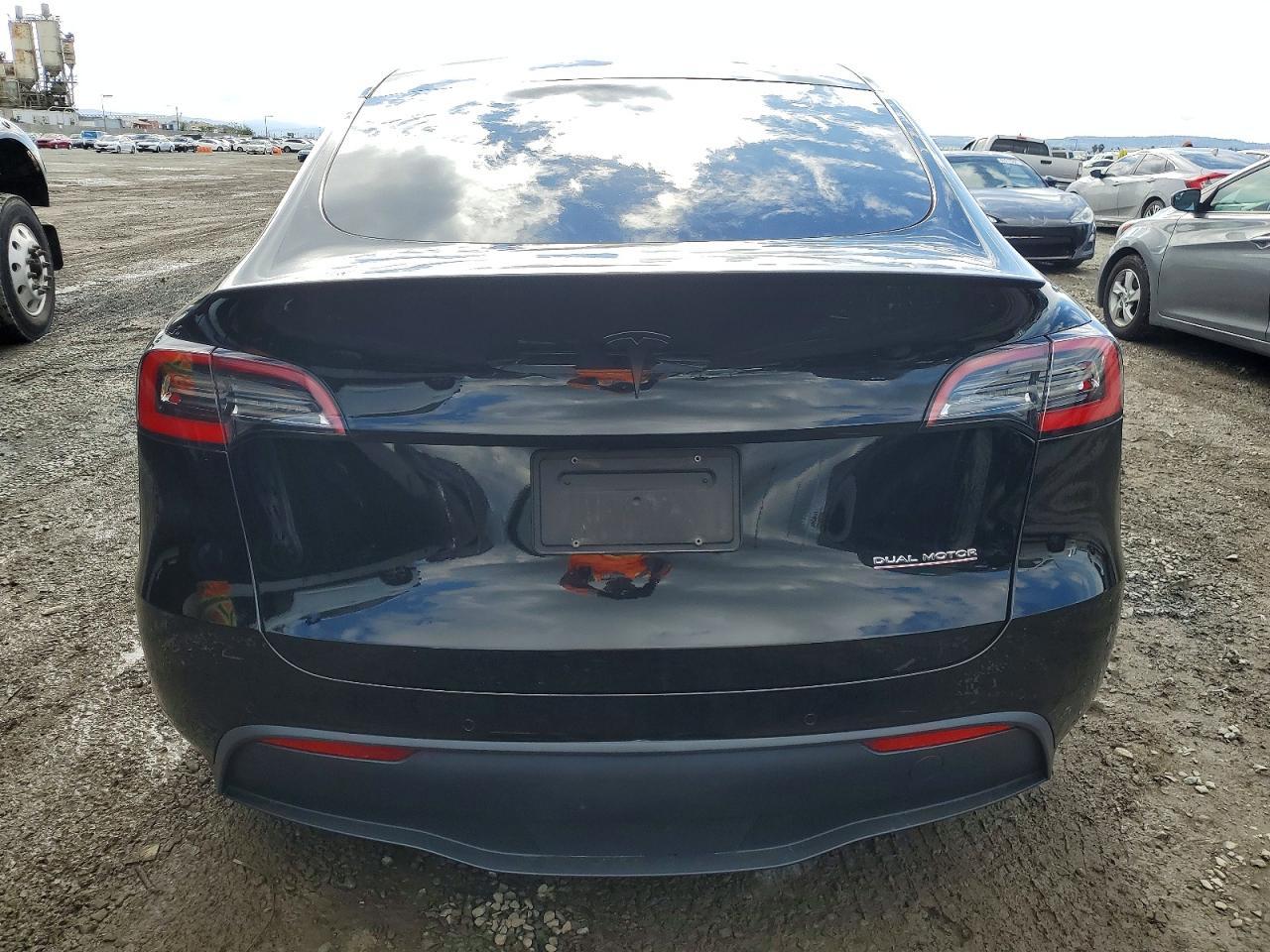 2020 TESLA MODEL Y