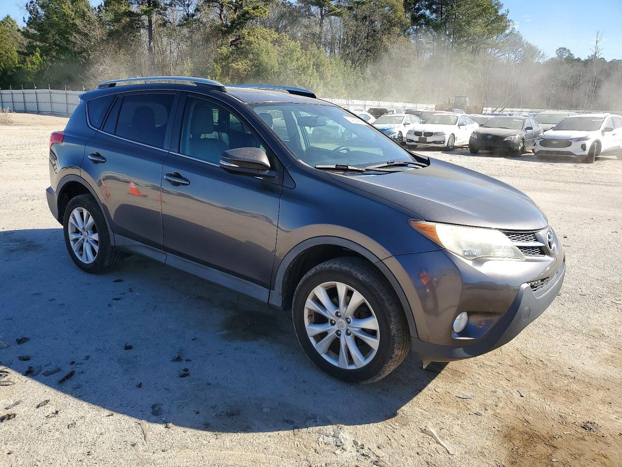2015 TOYOTA RAV4