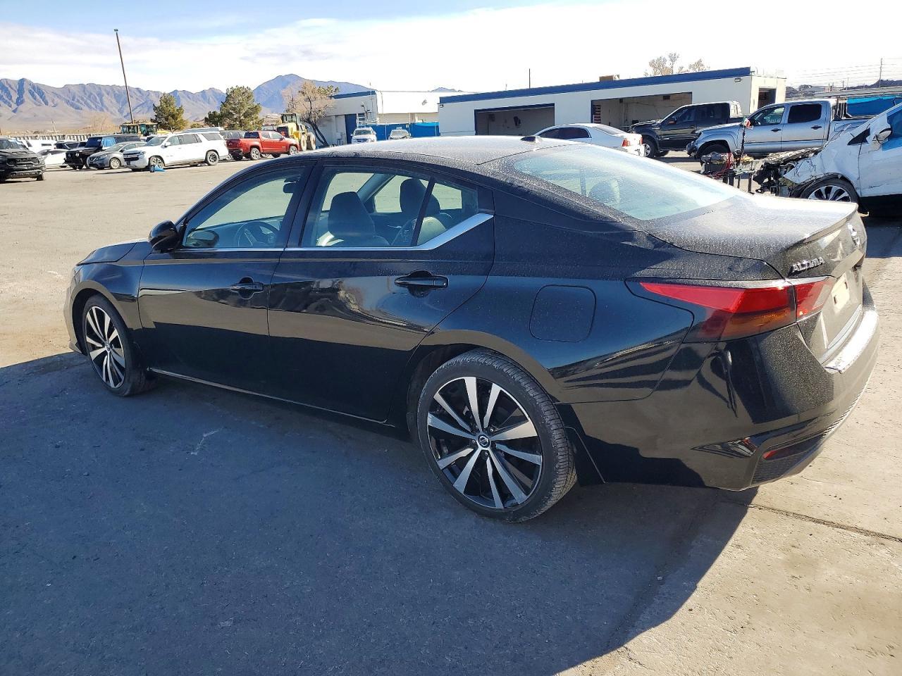2022 NISSAN ALTIMA