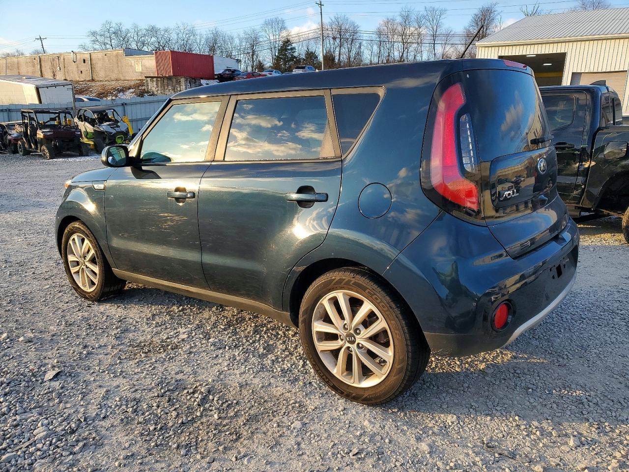 2017 KIA SOUL