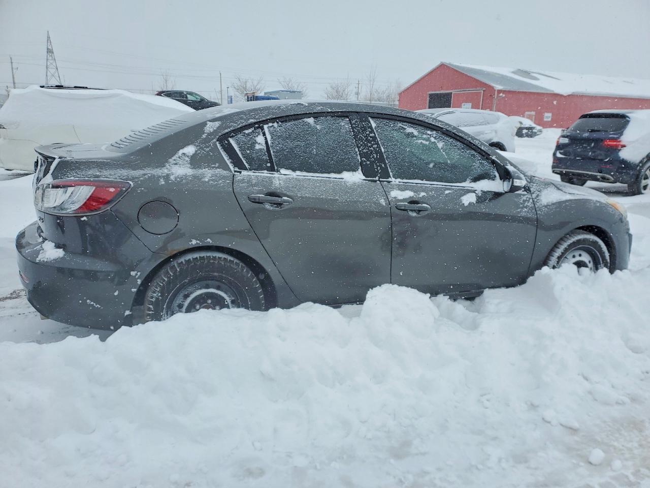 2010 MAZDA 3