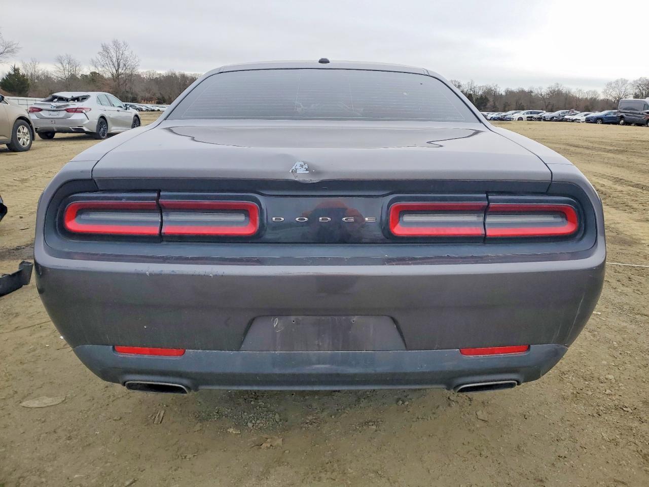 2015 DODGE Challenger