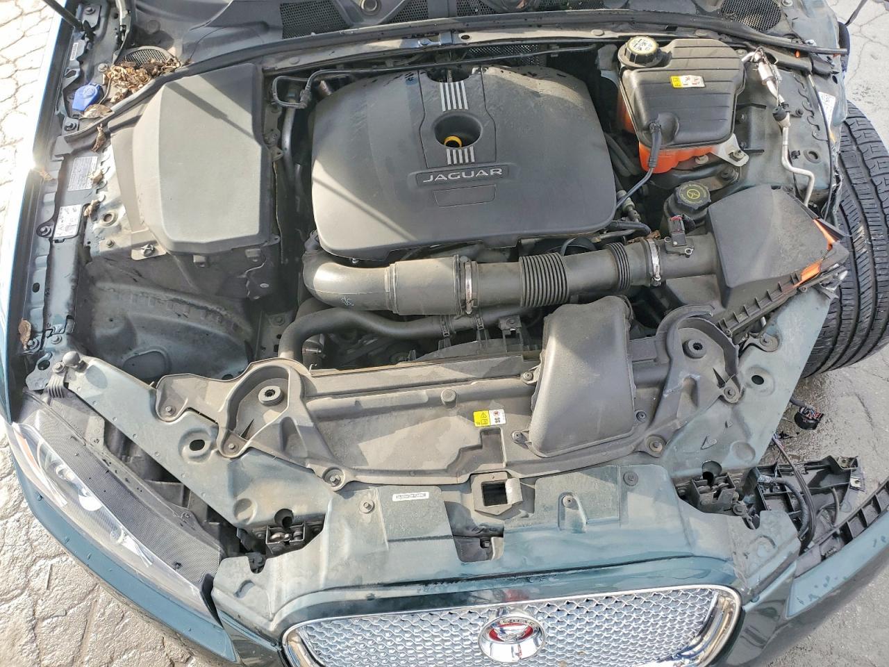 2015 JAGUAR XF