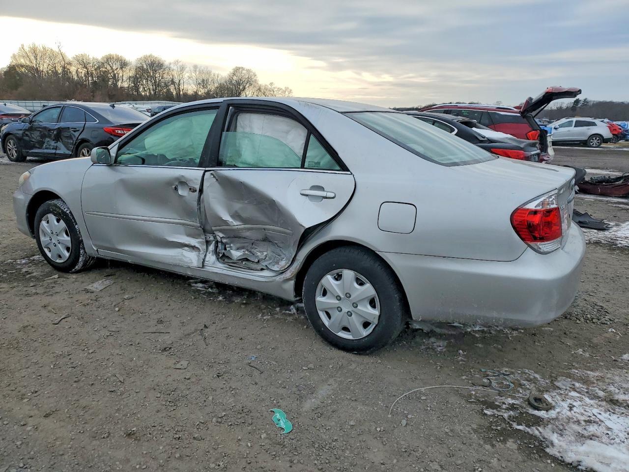 2005 TOYOTA CAMRY