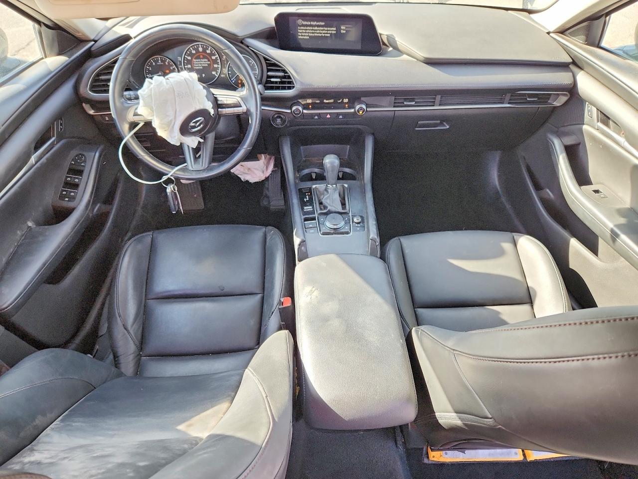 2022 MAZDA 3