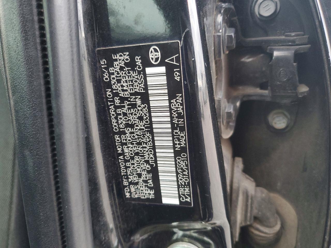2015 TOYOTA Prius c