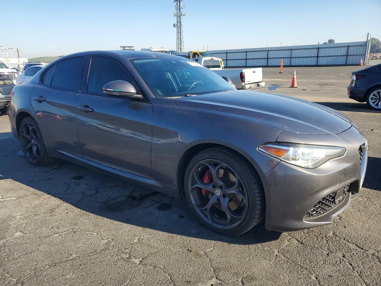2017 ALFA ROMEO Giulia