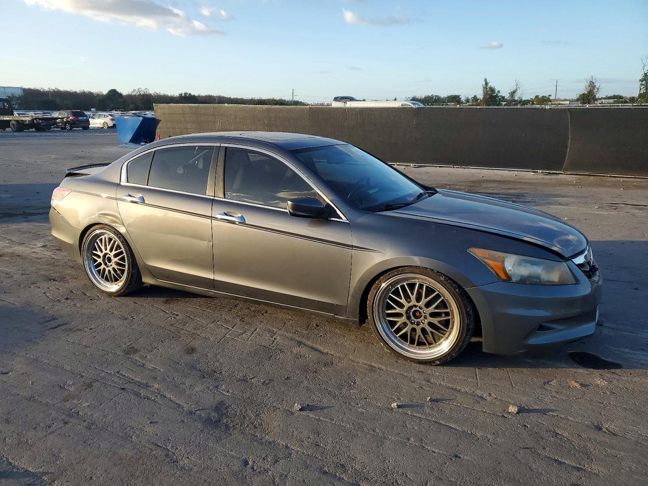 2012 HONDA ACCORD