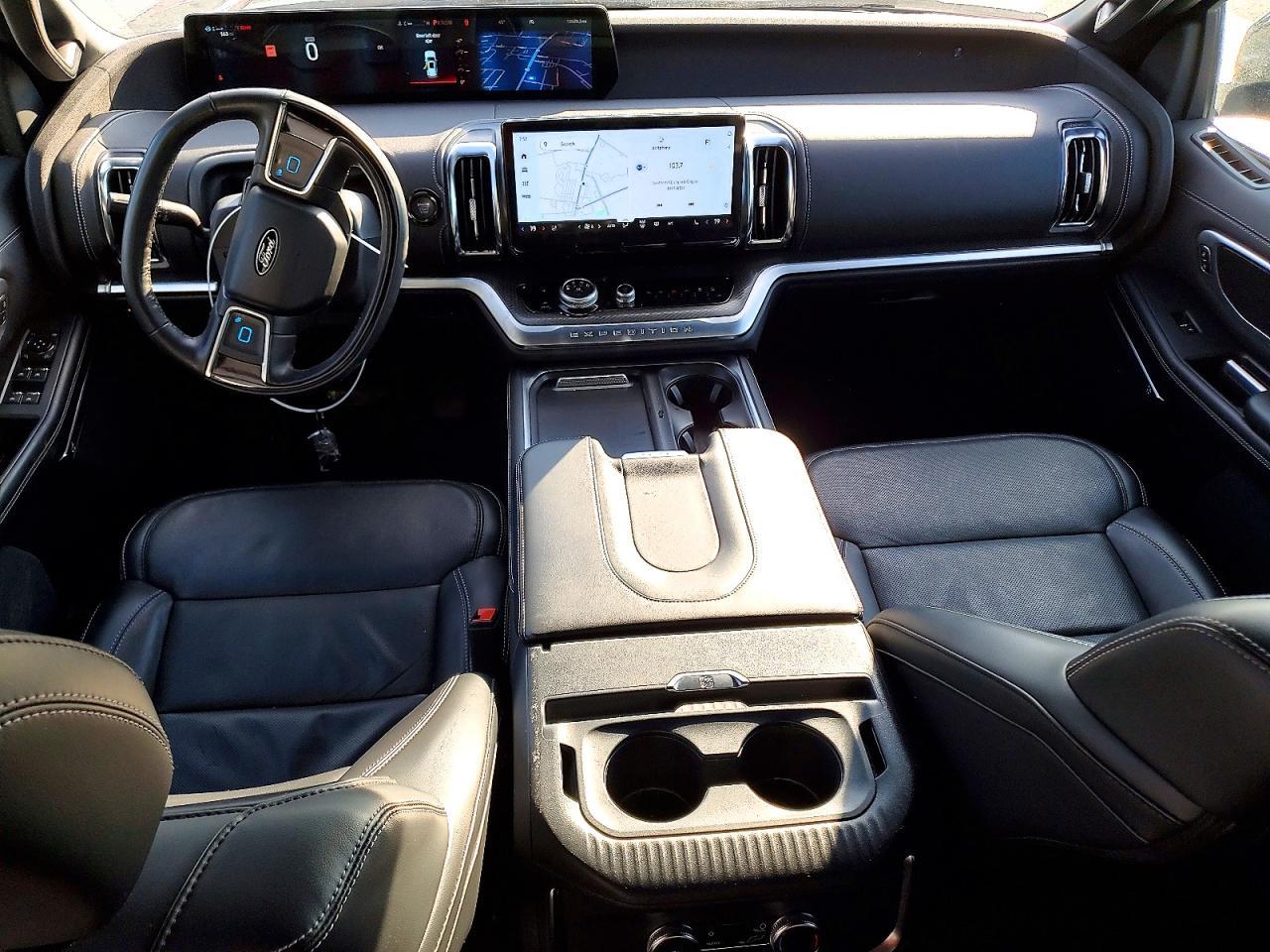 2025 FORD Expedition
