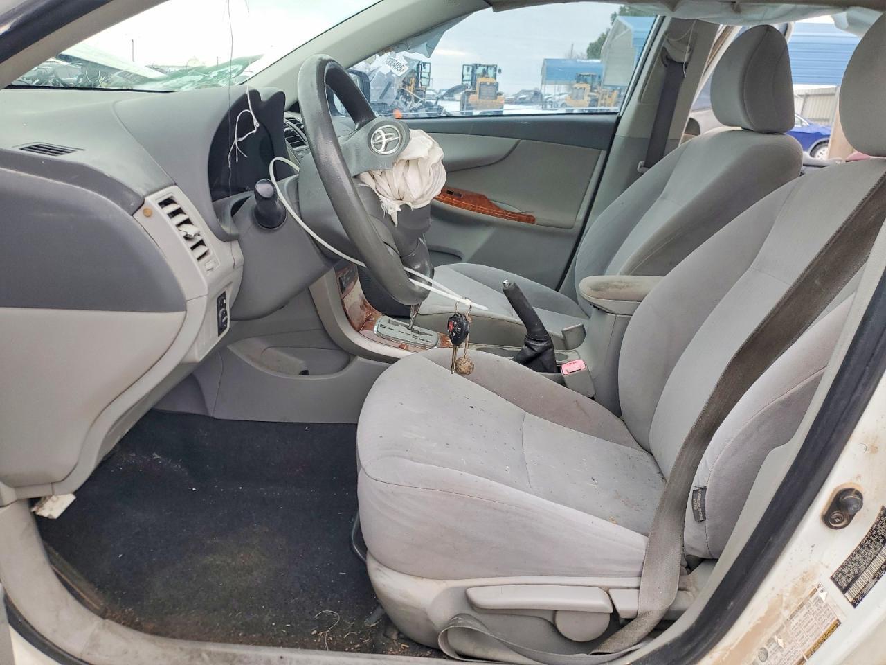2009 TOYOTA COROLLA