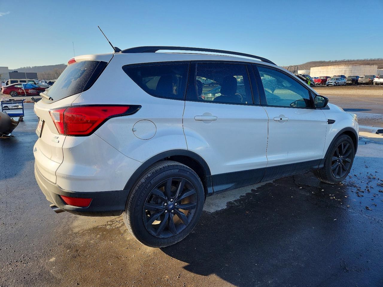 2019 FORD ESCAPE