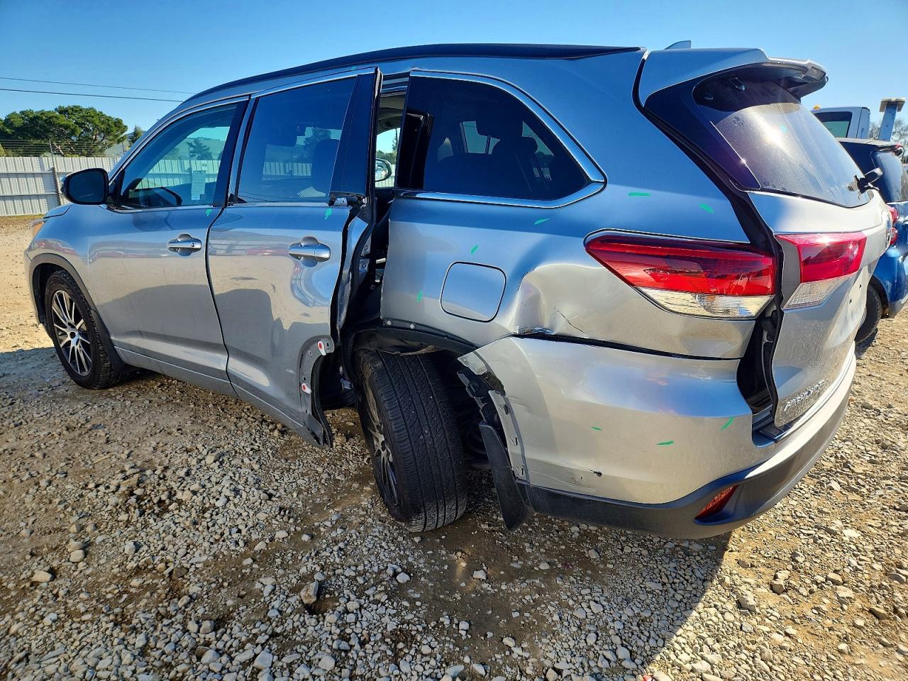2018 TOYOTA HIGHLANDER
