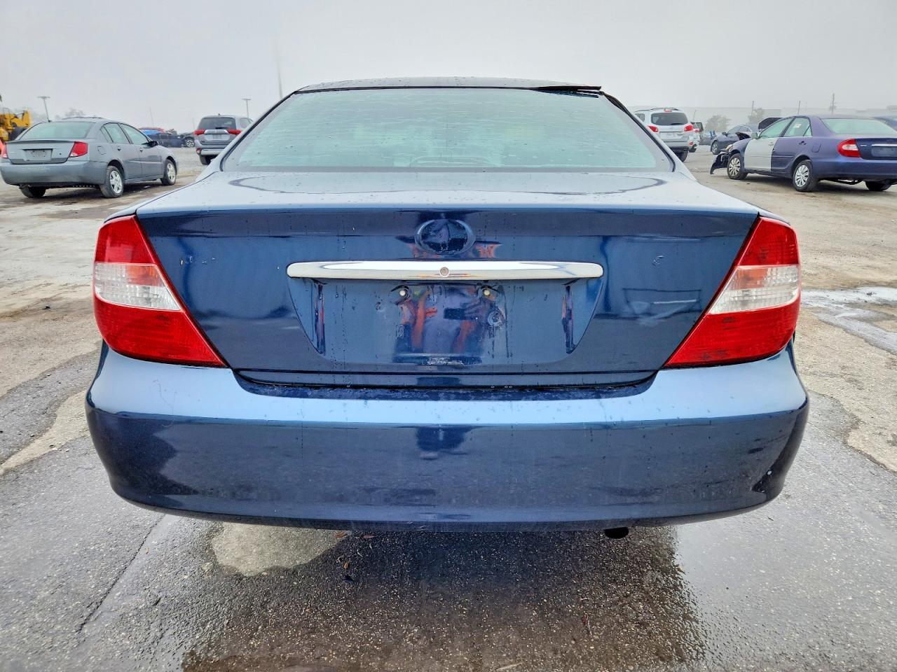 2002 TOYOTA CAMRY