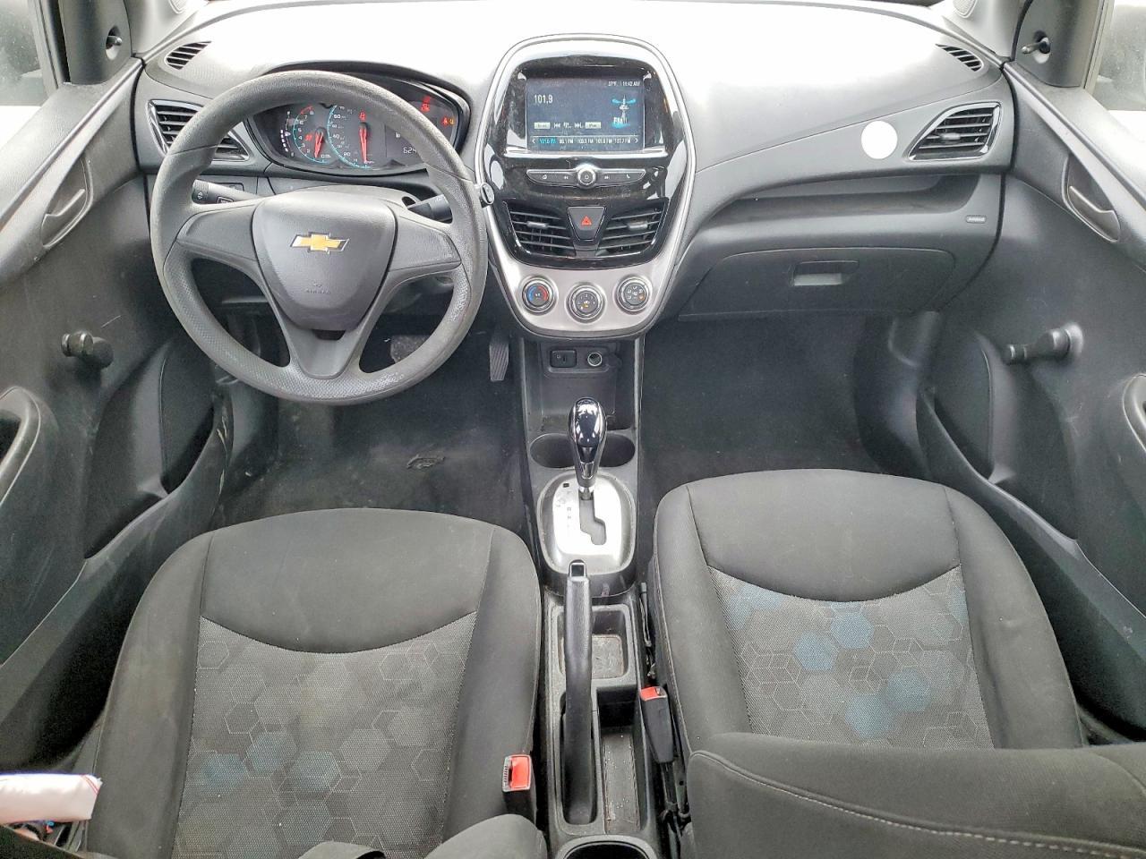 2016 CHEVROLET Spark