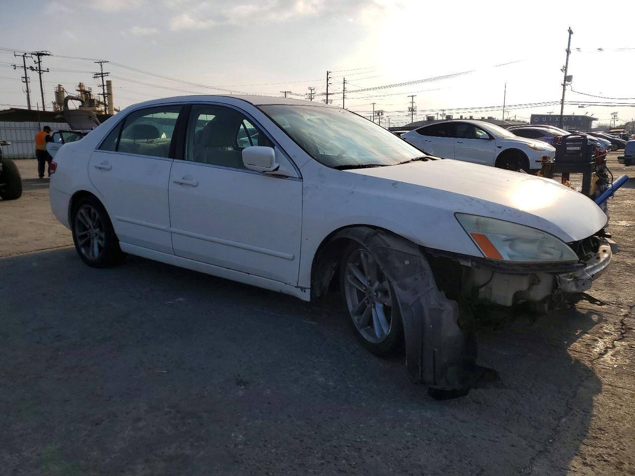 2004 HONDA ACCORD
