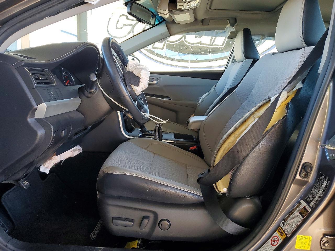 2017 TOYOTA CAMRY