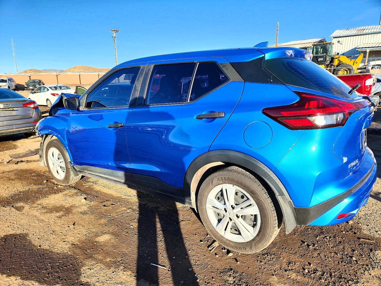 2021 NISSAN KICKS