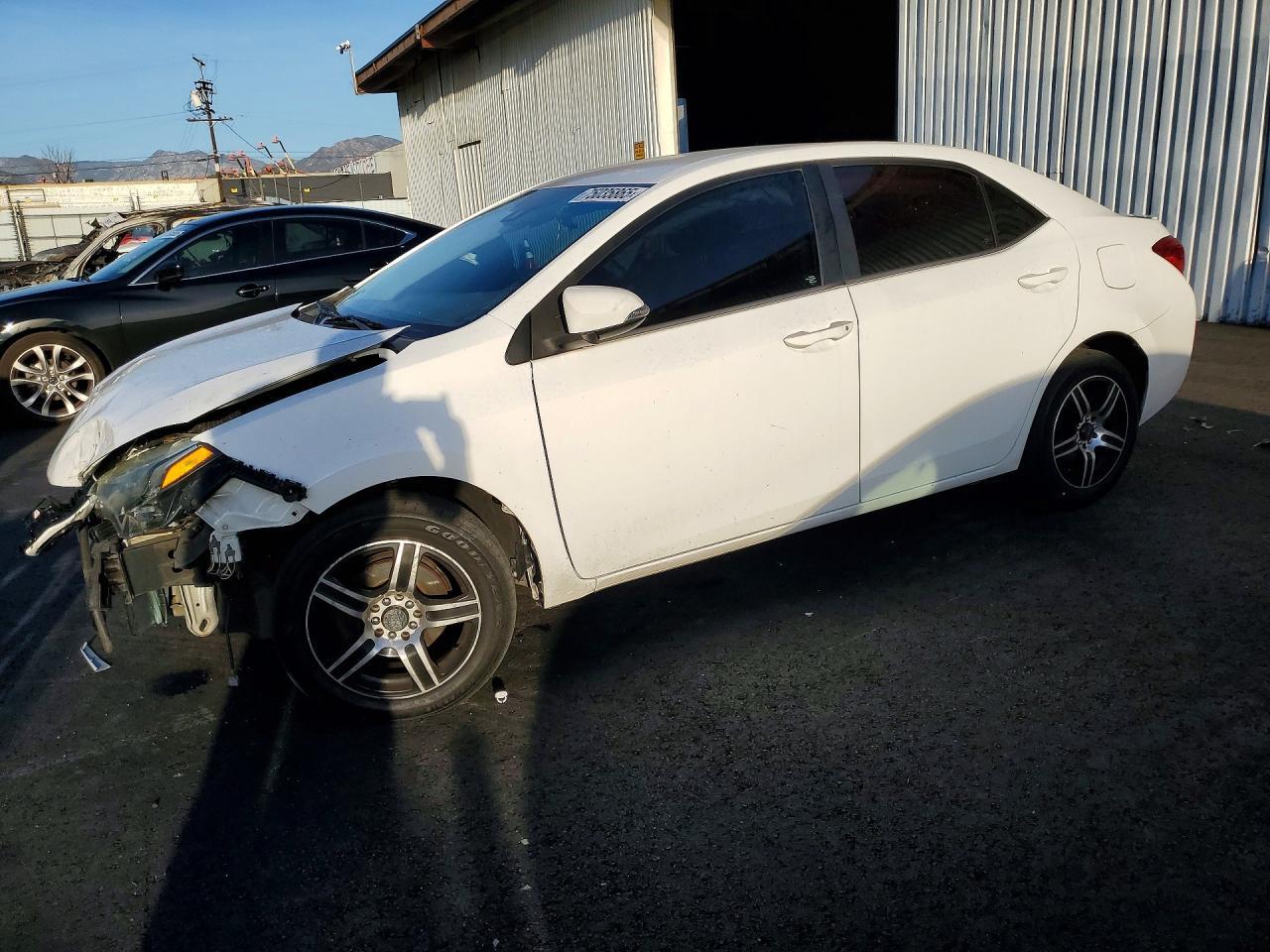 2017 TOYOTA COROLLA
