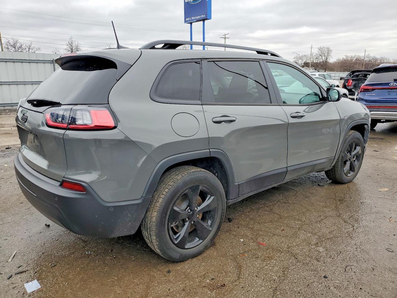 2023 JEEP CHEROKEE
